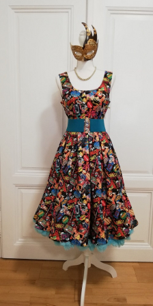 New Comic Kleid Gr.40