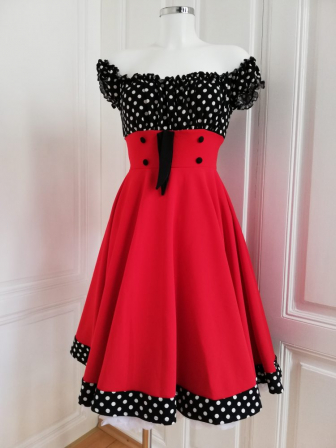 Swingkleid in Rot ...