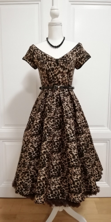 NEU! Offshoulder Leopard