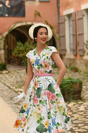 NEU! Elegantes Blumenkleid mit V-Ausschnitt🌸
